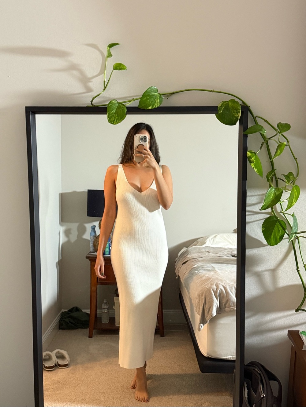 Sleeveless White Ribbed Maxi Dress with V-Neck